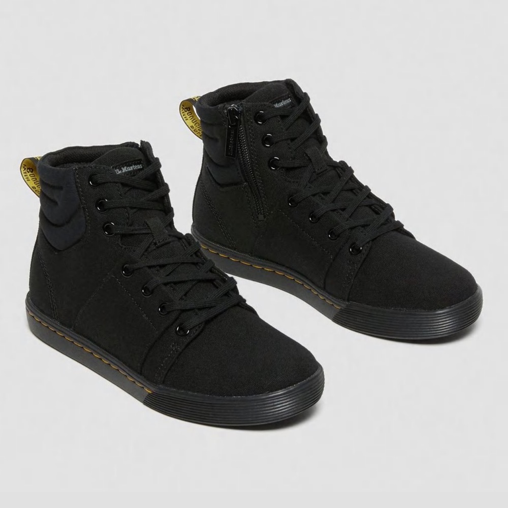 COPY - Dr. Martens Rozarya canvas boots